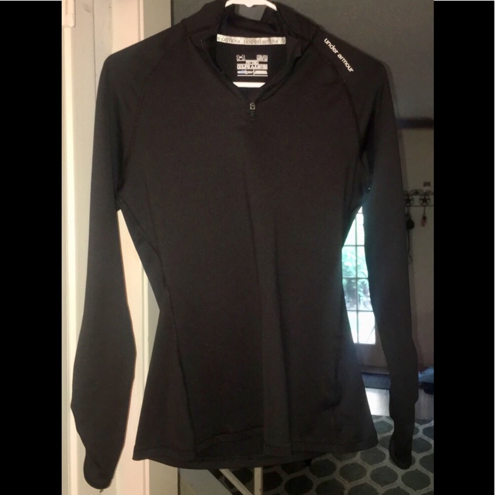 **SOLD** Ladies Under Armour 1/4 Zip ColdGear Top